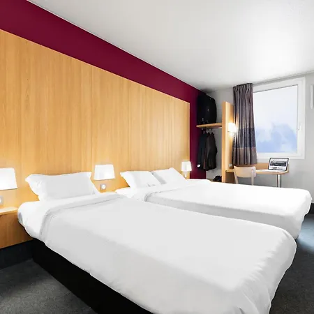 Lyon Hotel 2*