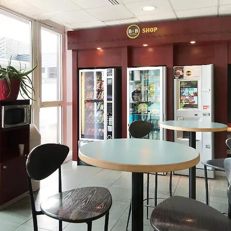 Lyon Hotel 2*